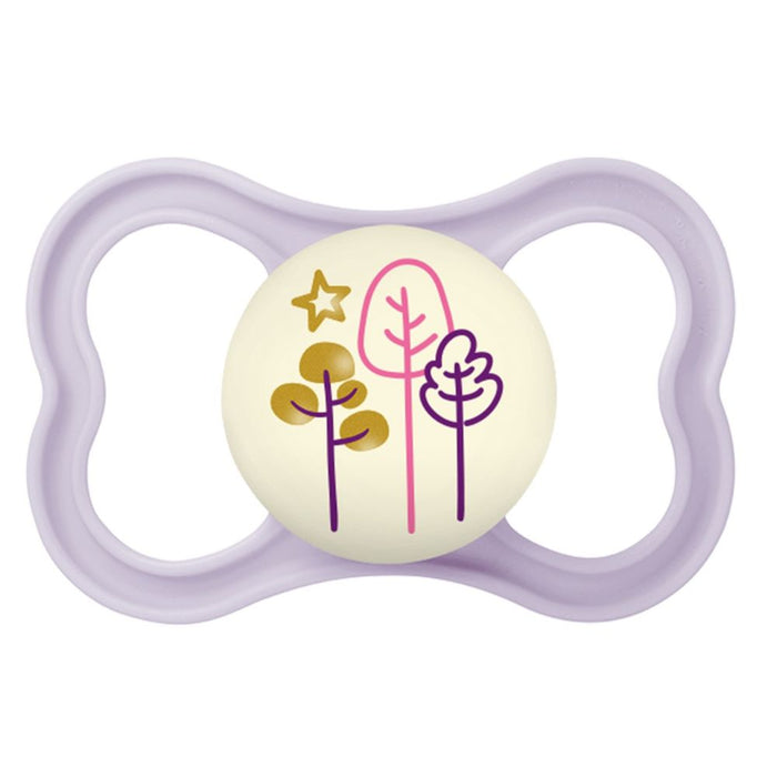 Chupeta MAM Air Night 6+ Meses Lilás com Botão Brilha no Escuro e Caixa Esterilizadora