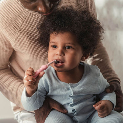 Kit 1º Ano de Cuidado Oral MAM 3+ Meses Neutro